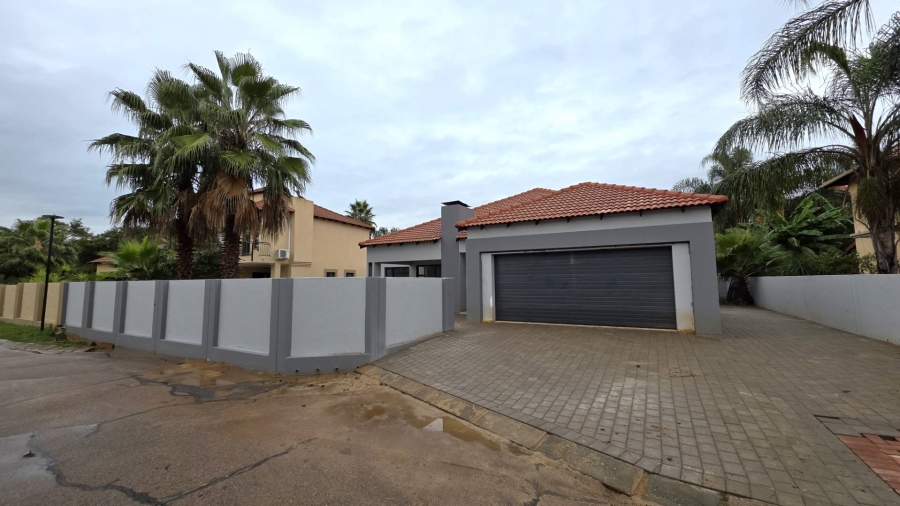 4 Bedroom Property for Sale in Melodie North West